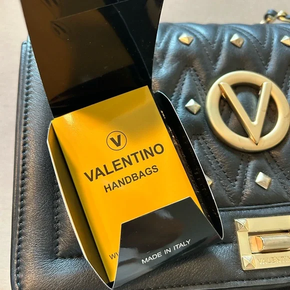 VALENTINO-AUTHENTIC • Black and Gold Shoulder/Crossbody Bag • Medium - Picture 5 of 13